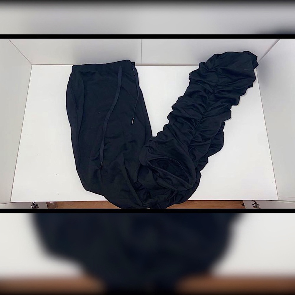 Sweat Pants With Slit Knees